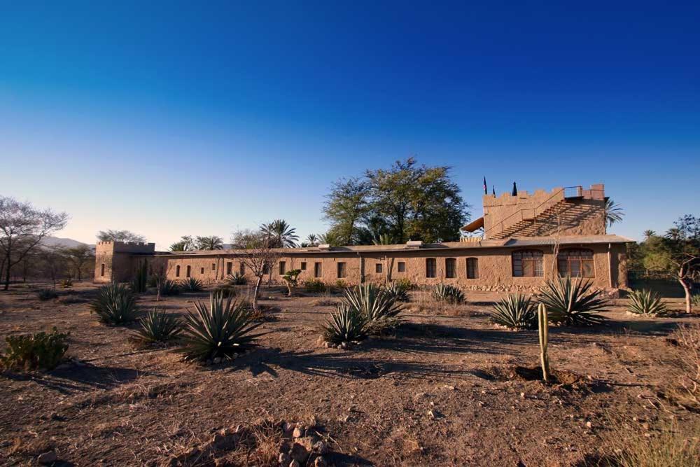 Fort Sesfontein Lodge & Safaris Dış mekan fotoğraf